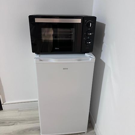 Luxury 1 Bedroom Apartment Bukarest Exterior foto