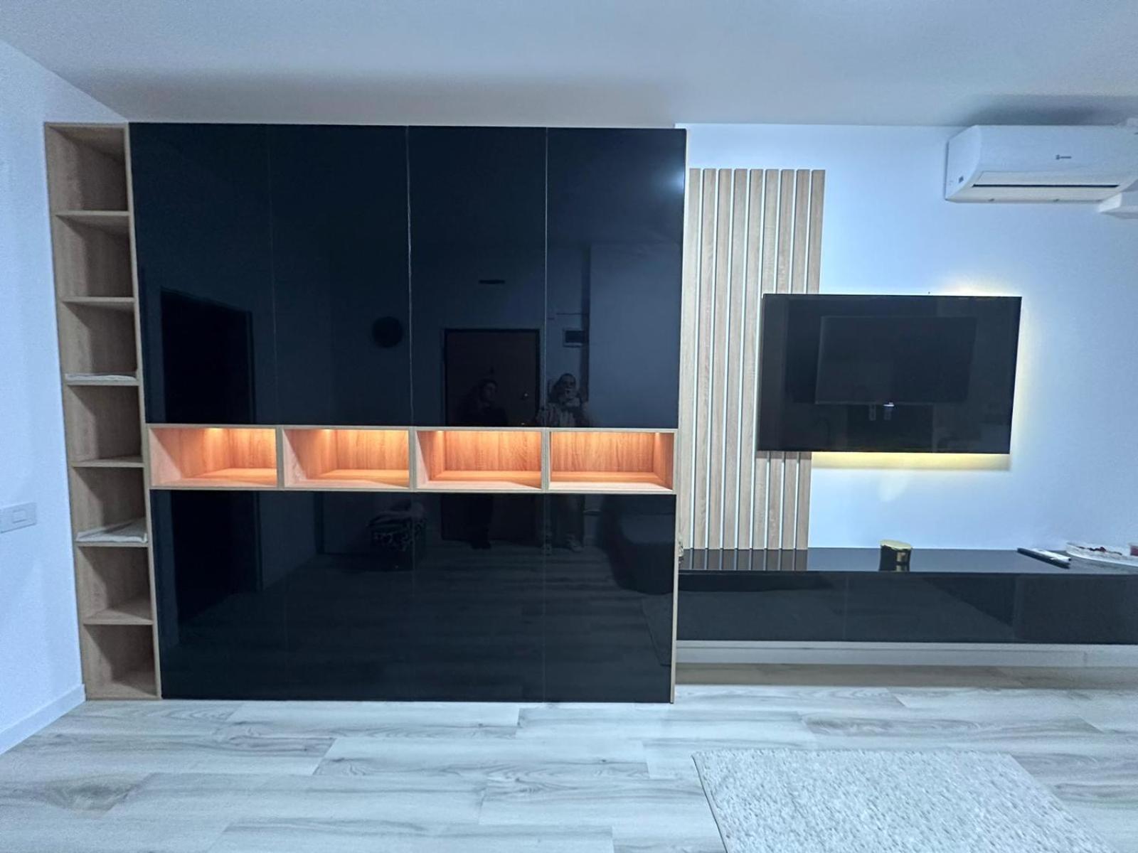 Luxury 1 Bedroom Apartment Bukarest Exterior foto